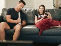 Petite Teen Julia James Gets Facial Cum Cleansing After A Nice Fuck