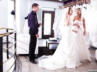 Alexis Crystal Private 52