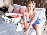 Gypsy Rose Warms Up With Dildo Before Servicing Hard Dick