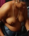 Desi bhabhi boobs