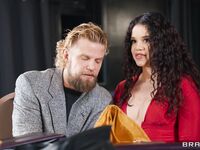 Curvaceous Newbie Archer Ali Enjoys Interracial XXX Threesome