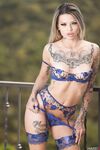 Lavishly Tattooed Hottie Tera Winters Poses Passionately Outdoors photos (Vince Karter)