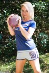 Nikki Sims Is A Sporty Babe That Loves Revealing Some Of Her Curves Outdoor