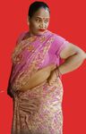 Desi aunty saree navel