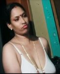 Village bhabhi saree change