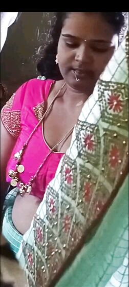 Navel bhabhi