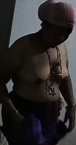 Desi village bhabhi nude