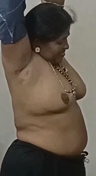 Big mom boob