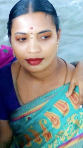 Mallu village bhabhi very hot