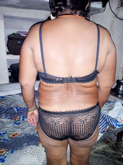 Indian desi bhabhi hot  marwadi Big boobs
