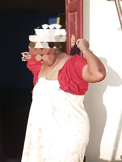 Tamil sorna athai dress change