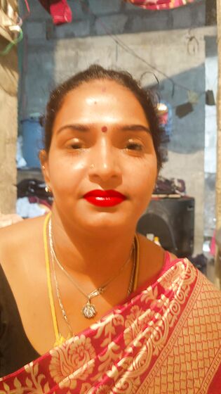 Lakshmi aunty sexy nude