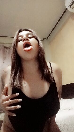 Alejandra Velasquez escort hondureña