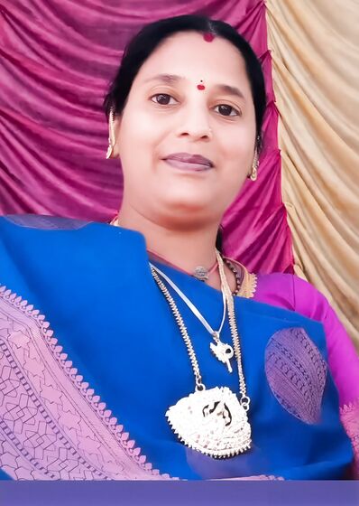 Desi auntes