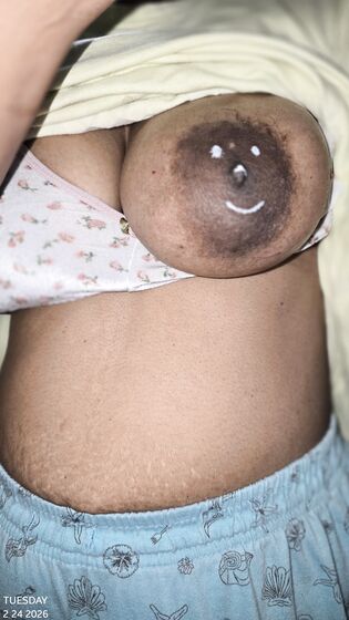 Funny boobs 24F26