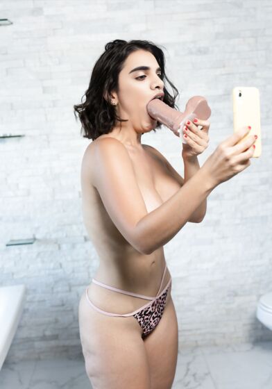 XXX Blowjob Mouth Fuck Porn Pics