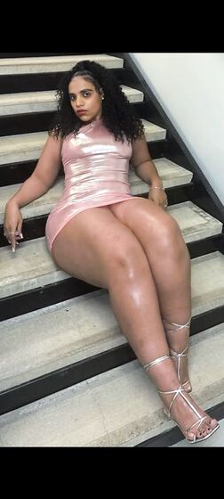 XXX Romantic Sexy Girls Porn Pics