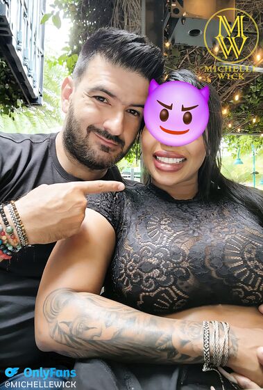 Michelle Wick increíble morena Colombiana