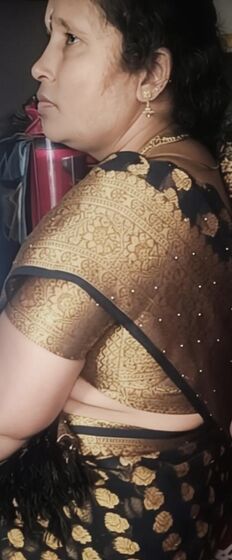 Navel bhabhi