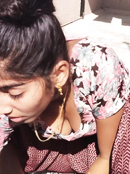 Deep cleavage