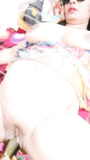 Pakistani sexy nose garl