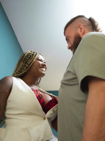Black Silicone Whore Xeinna Rose Gets Banged By 2 Cocky Studs