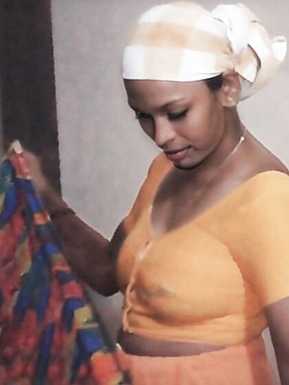 Bhabhi saree change