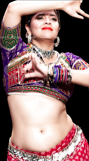 Very hot Sexy lanja