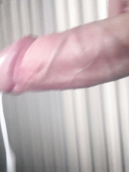 Cock cumming