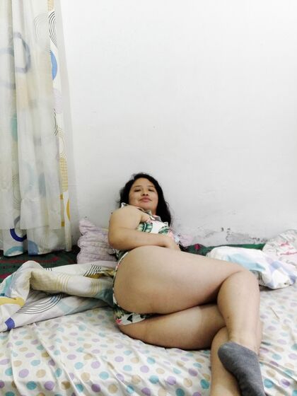 Latina piernona