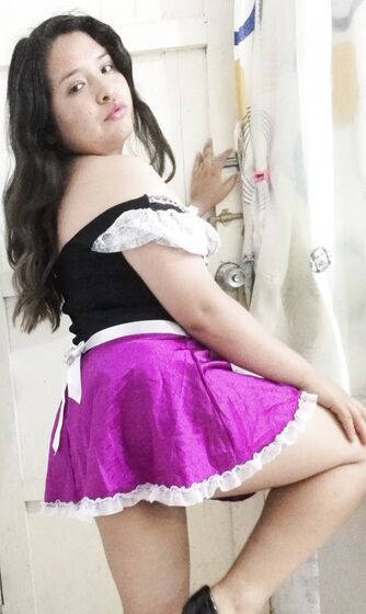 Latina con coño grande y peludo