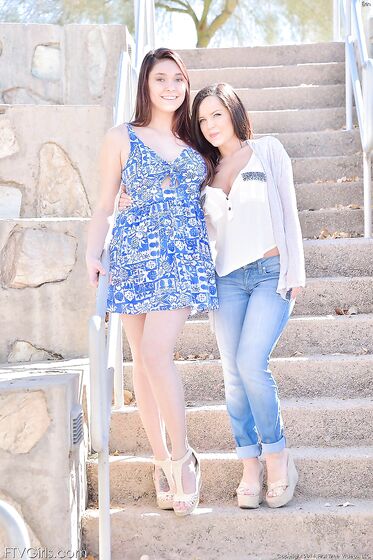 Visiting The Zoo photos (Erin Ftv)