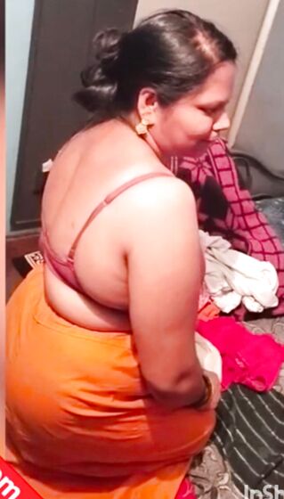 Aunty hot