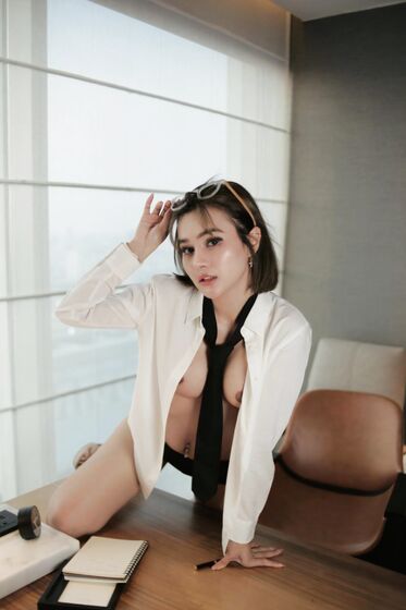 Indonesia Model - Amanda Nathalia Olivianty (Secretary)