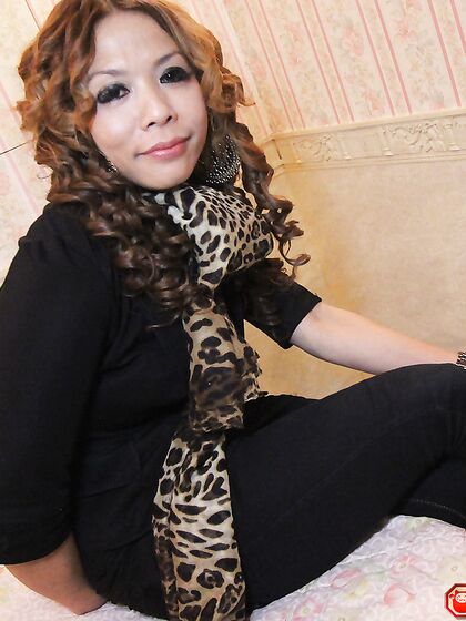 Lola On Asian Sex Diary - Set 4