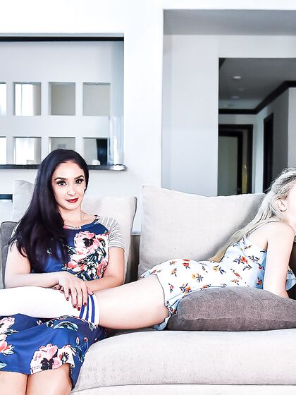 Sheena Ryder And Jane Wilde Pleasuring Horny Dude On The Couch