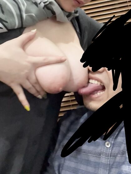 AYU ISTRI TOGE SEKETARIS BINAL