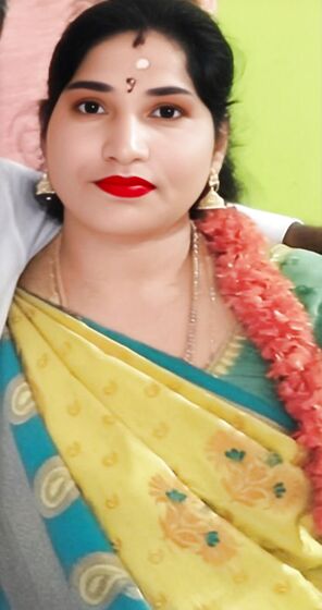 Village bhabhi saree change