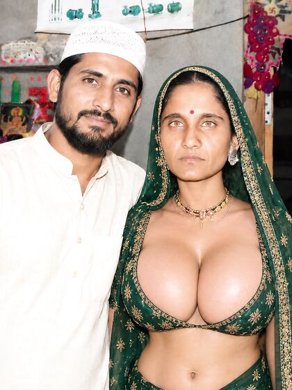 Muslim ki randi sonidevirandi