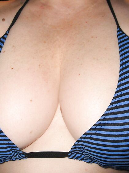 Mature Cumslut Looking For Doms