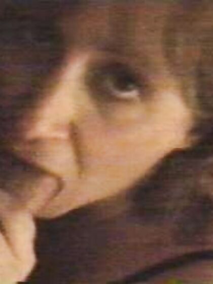 Mature Cumslut having Fun