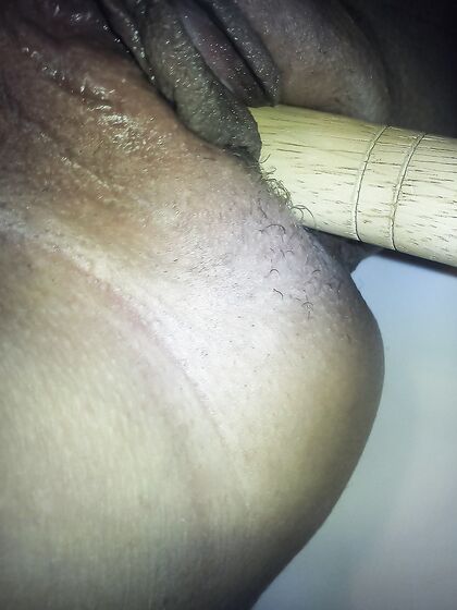 Iza 30 Polish wife and hairy slut 2