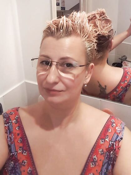 Angelica 50 Polish mature and hairy slut wife