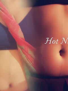 Tamil ponnu Nude showing bra pic