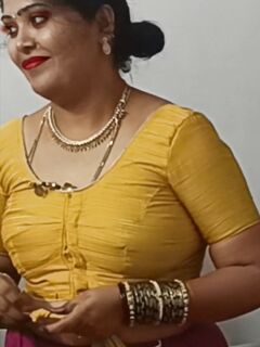 Beautyful bhabhi bra