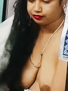 Nude sexy bhabhi