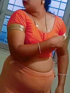 Very hot bhabhi
