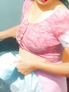 With out saree spy com