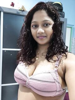 My huge boobs and Curvy figure