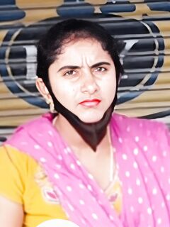 Muslim bhabhi blow job sex